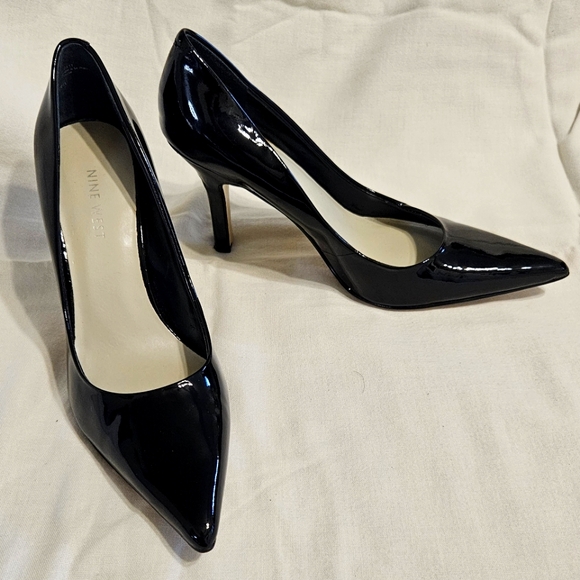 Nine West black patent stilettos - Picture 1 of 9